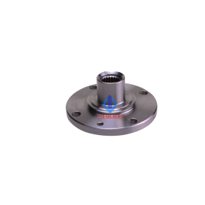 7608131 wheel hub